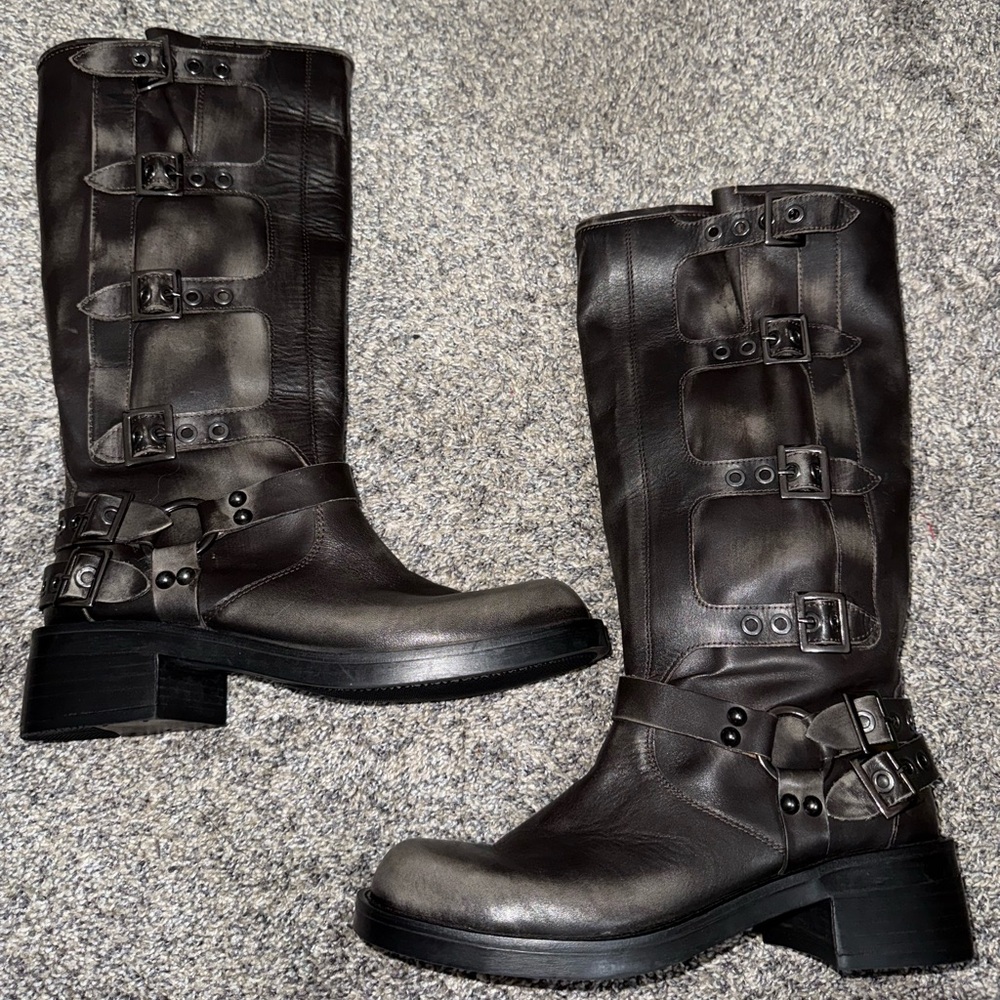 Steve Madden rocky brown distressed boots